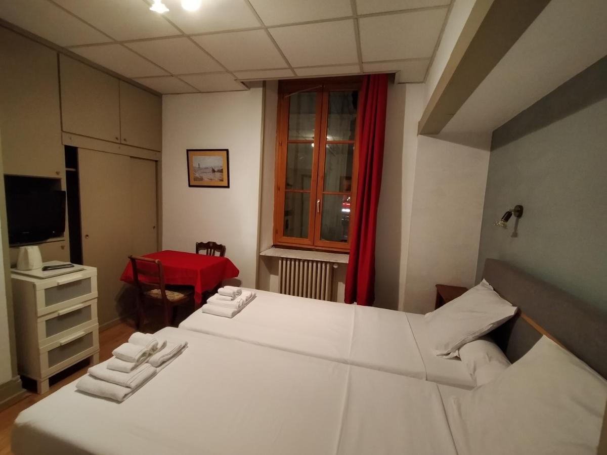 Hotel De Savoie Annecy Exterior photo
